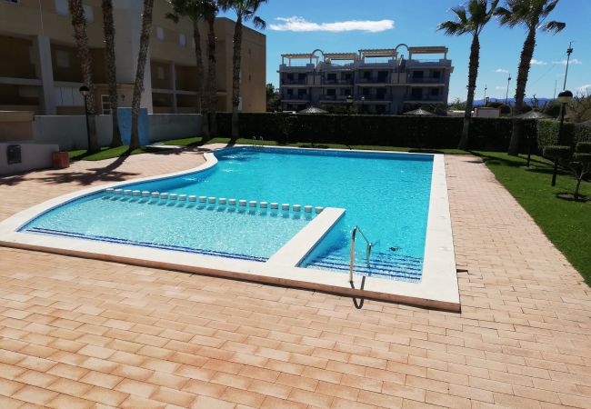 Apartamento en Xeraco Playa - Las Terrazas Esc. 6 1º pta 3 (garaje 78)