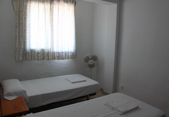Apartamento en Playa de Gandía - 1.Cantabria 10º pta 103 Apartamento en Playa de Gandía - 1.Cantabria 10º pta 103