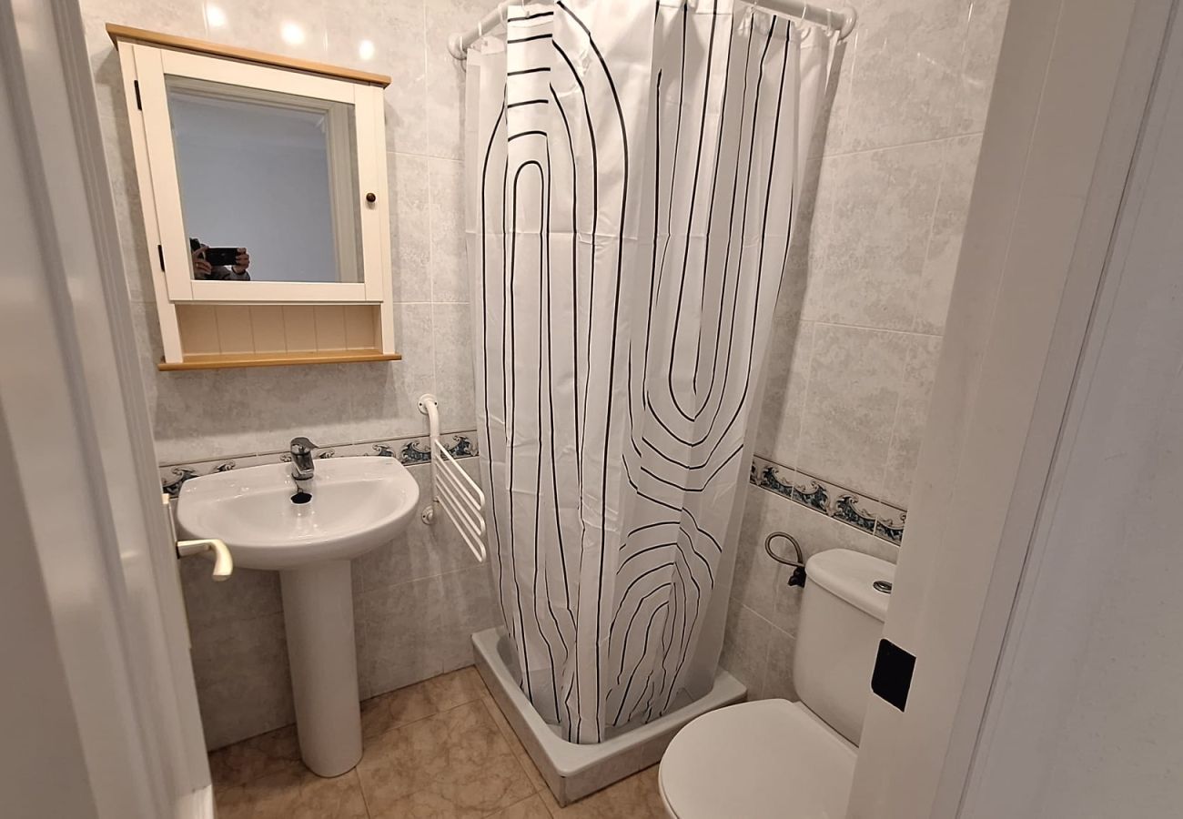 Apartamento en Xeraco Playa - Parquemar III-IV bl.I esc.B 4º pta.8 Solo Familias