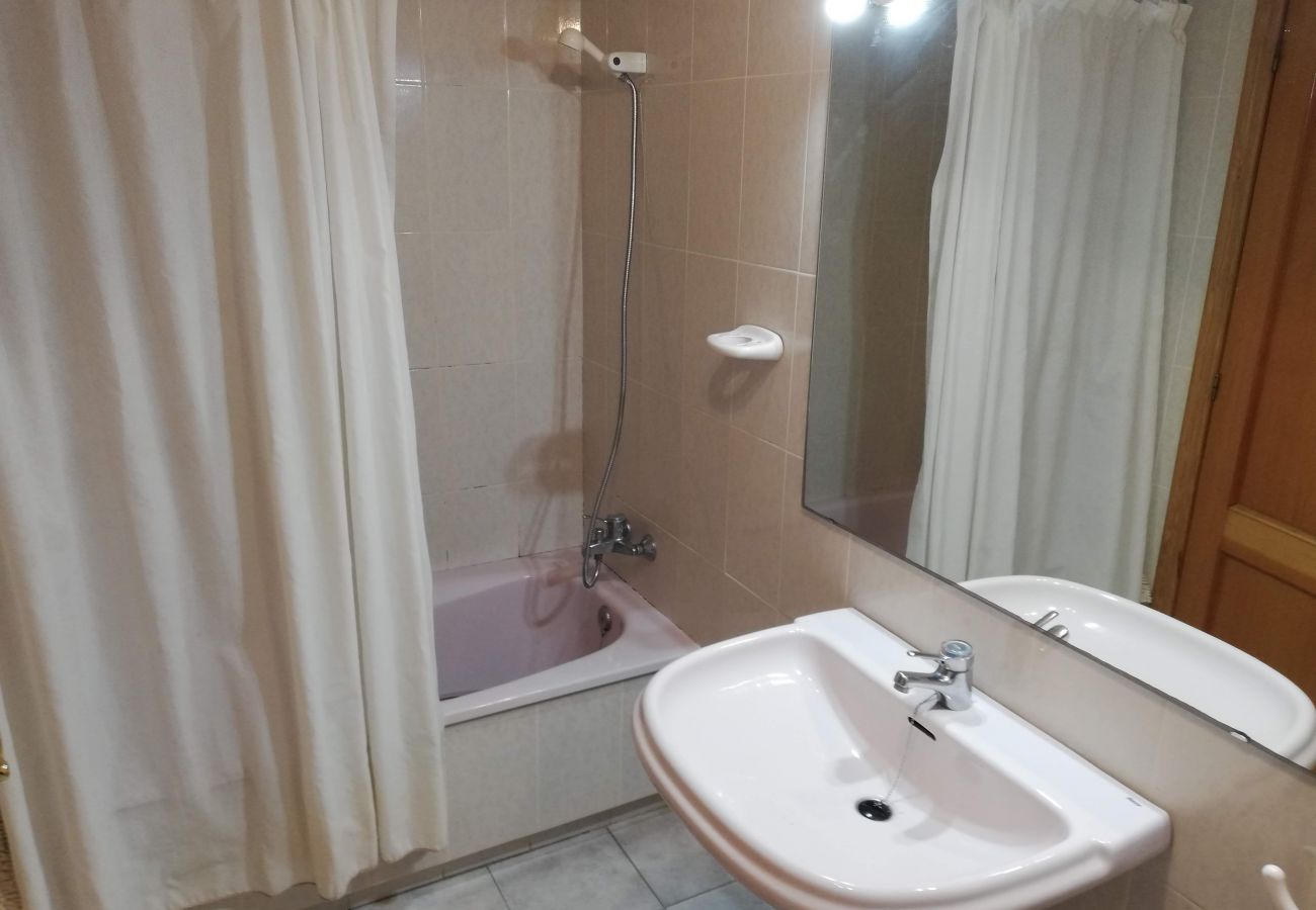 Apartamento en Xeraco Playa - 4.Las Olas bl.II 3ºB (pta.8)