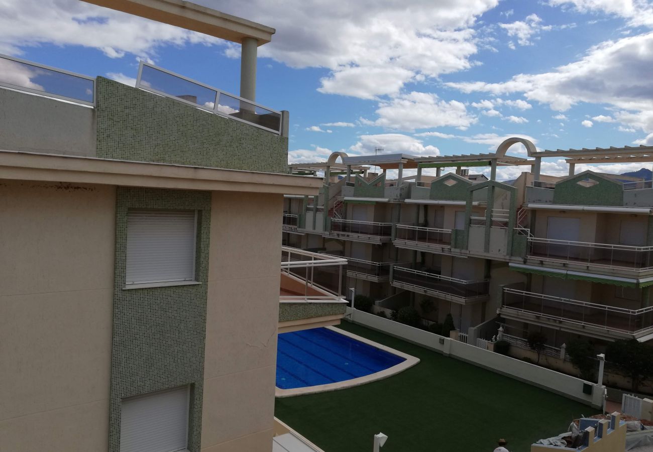 Apartamento en Xeraco Playa - Delfines III bl.IV esc.3 2º Solo Familias!