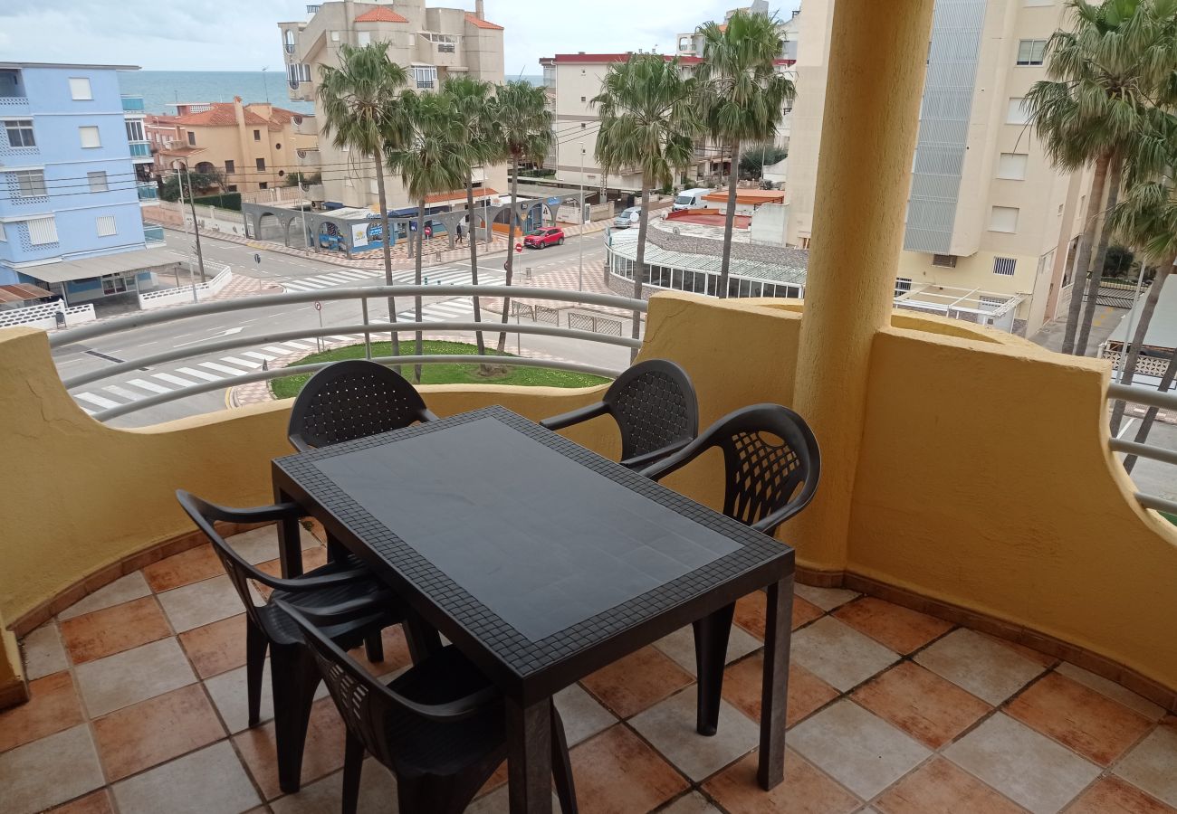 Apartamento en Xeraco Playa - Bitácora II esc.II 4º pta.7 Solo Familias! 