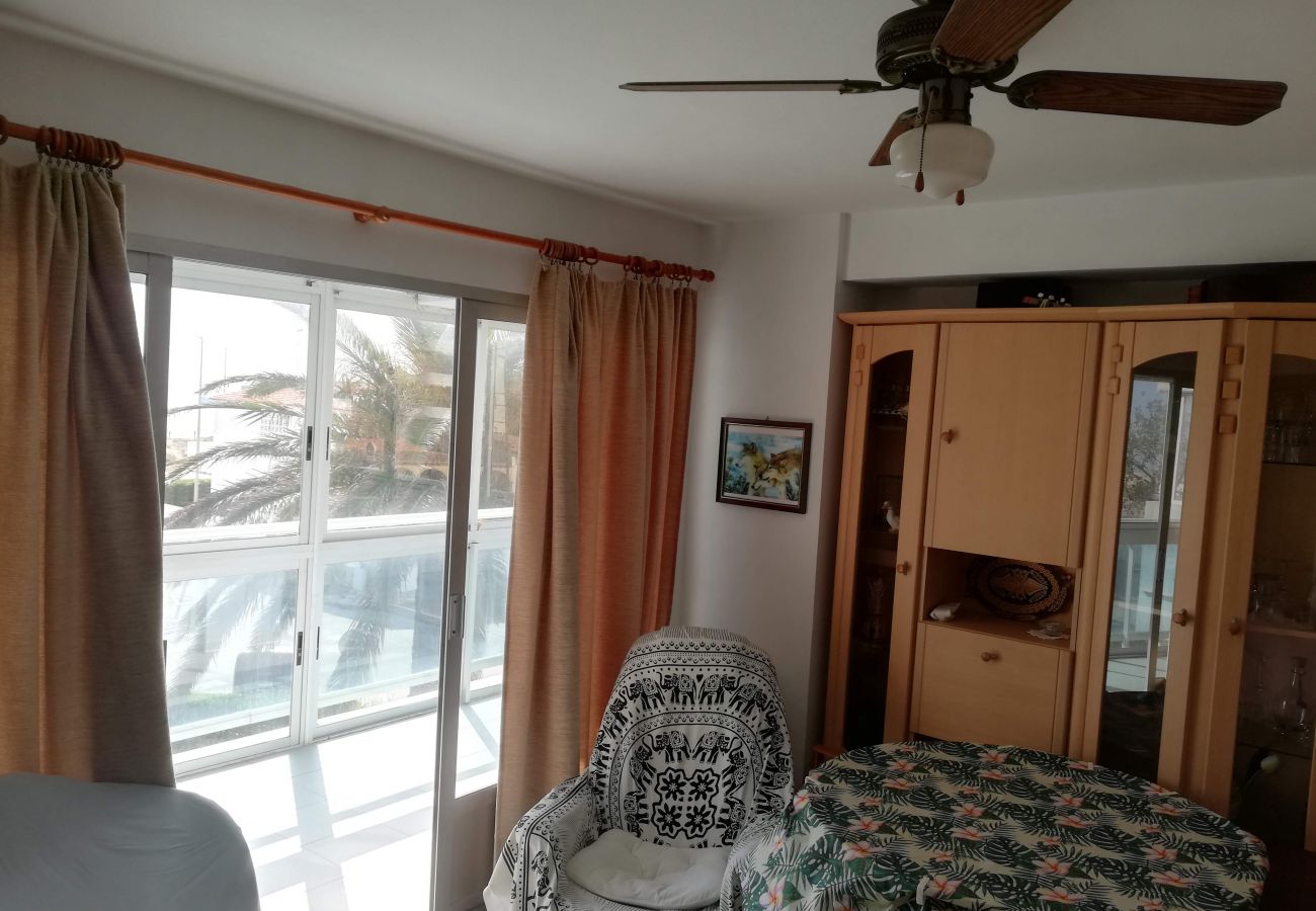 Apartamento en Xeraco Playa - 4.La Primavera esc.A Dcha. 2º pta 5ª