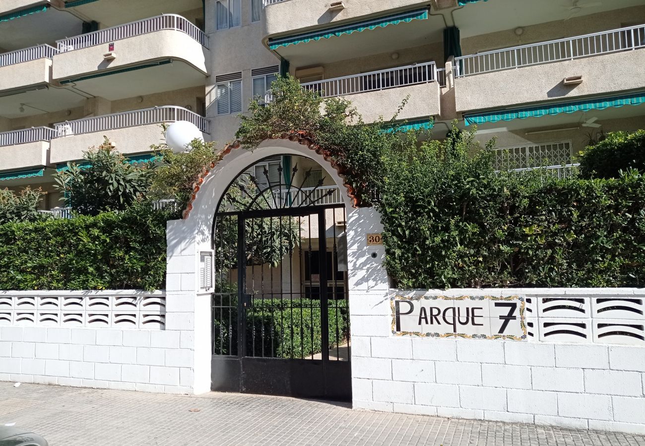 Apartamento en Playa de Gandía - 1.Parque VII esc.I 9º pta.17 (garaje 33)
