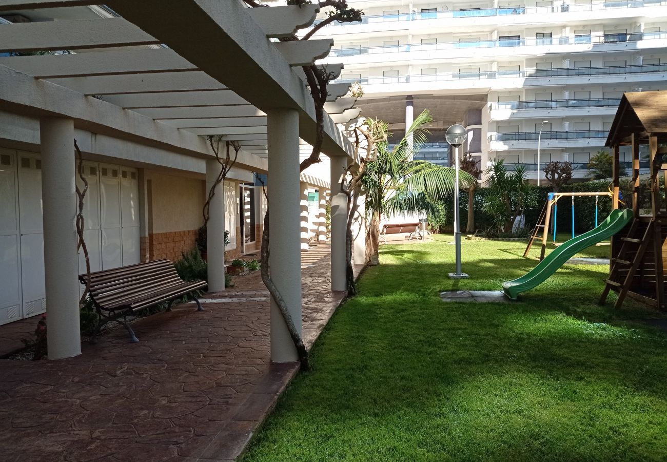 Apartamento en Playa de Gandía - 1.Palmeras III Bl. I esc. 5 5ºJ