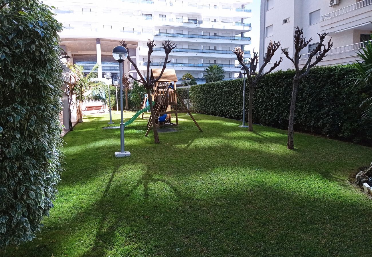 Apartamento en Playa de Gandía - 1.Palmeras III Bl. I esc. 5 5ºJ