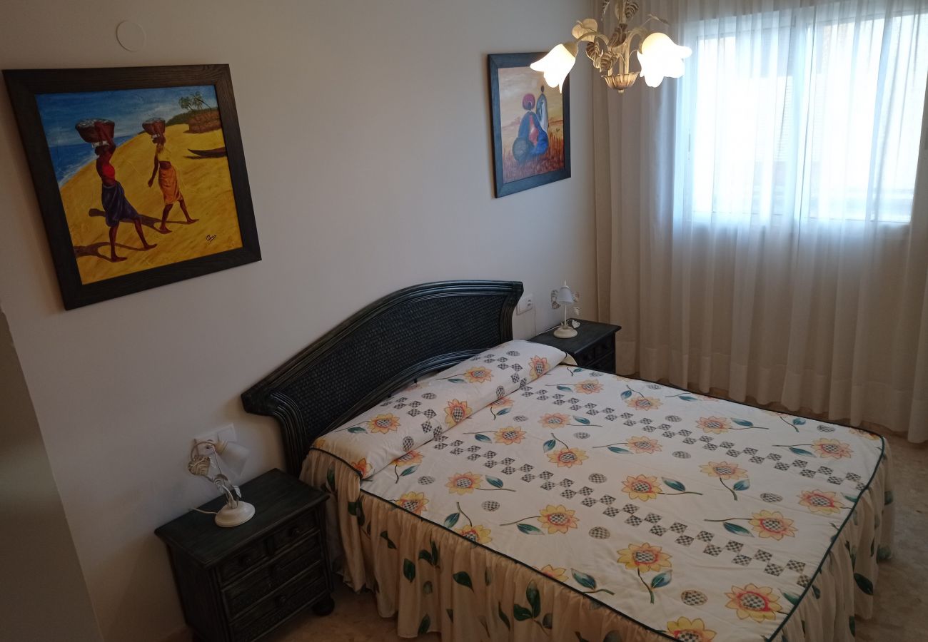 Apartamento en Playa de Gandía - 1.Palmeras III Bl. I esc. 5 5ºJ