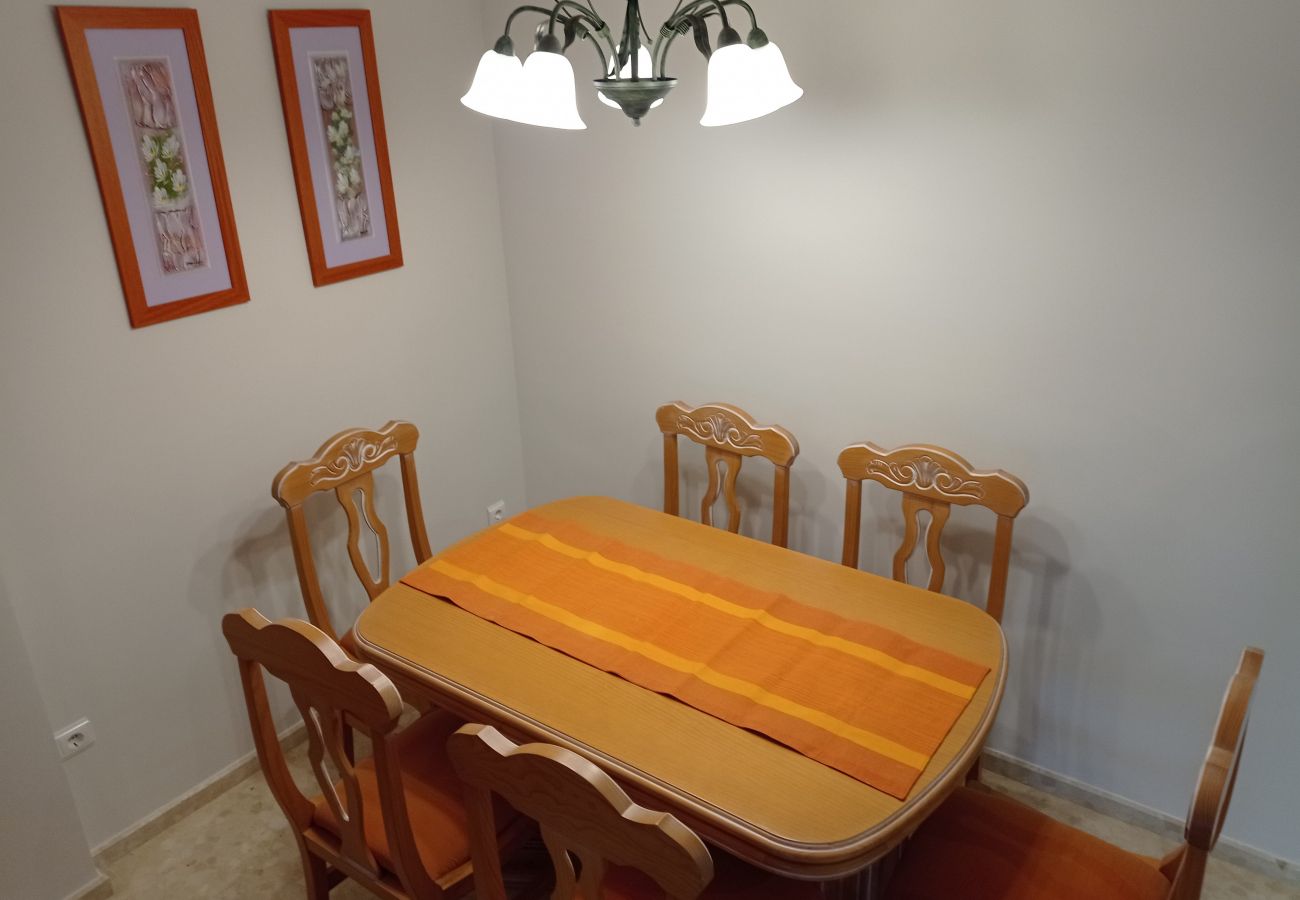 Apartamento en Playa de Gandía - 1.Palmeras III Bl. I esc. 5 5ºJ