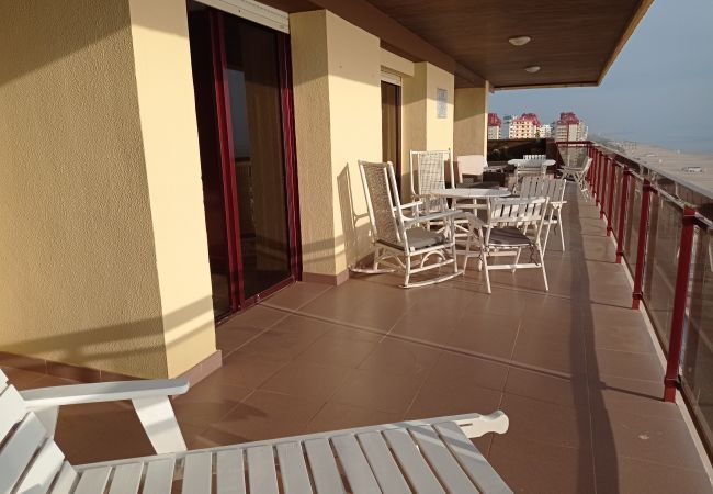 Apartamento en Playa de Gandía - 1.Albatros esc.B 10 ptas.19