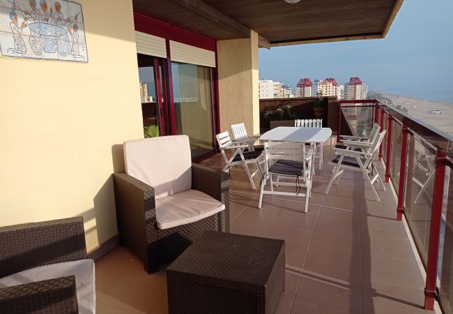 Apartamento en Playa de Gandía - 1.Albatros esc.B 10 ptas.19