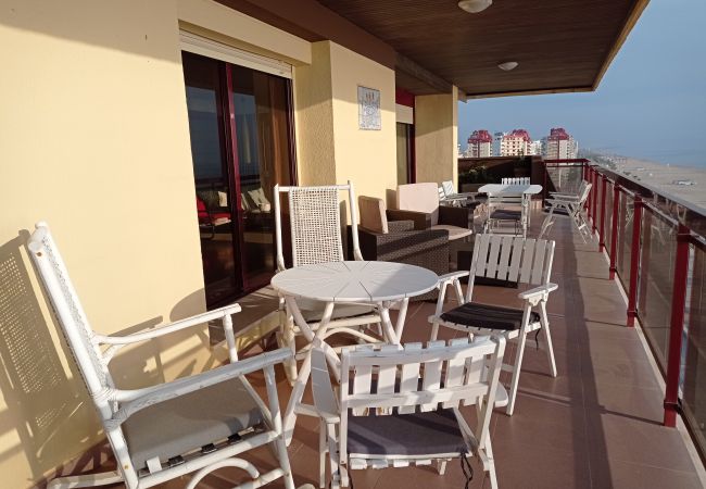 Apartamento en Playa de Gandía - 1.Albatros esc.B 10 ptas.19