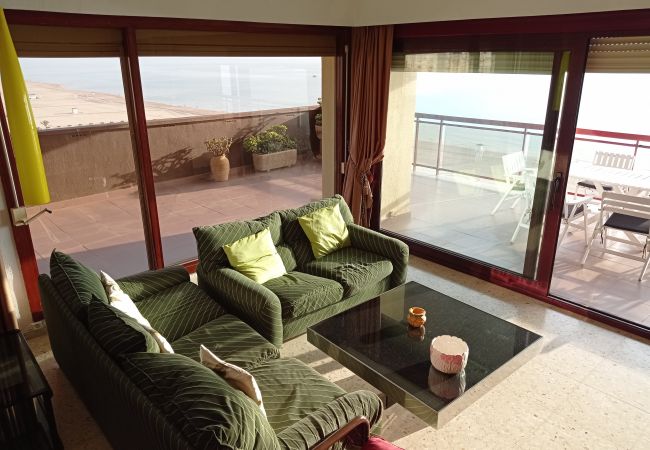 Apartamento en Playa de Gandía - 1.Albatros esc.B 10 ptas.19 Apartamento en Playa de Gandía - 1.Albatros esc.B 10 ptas.19