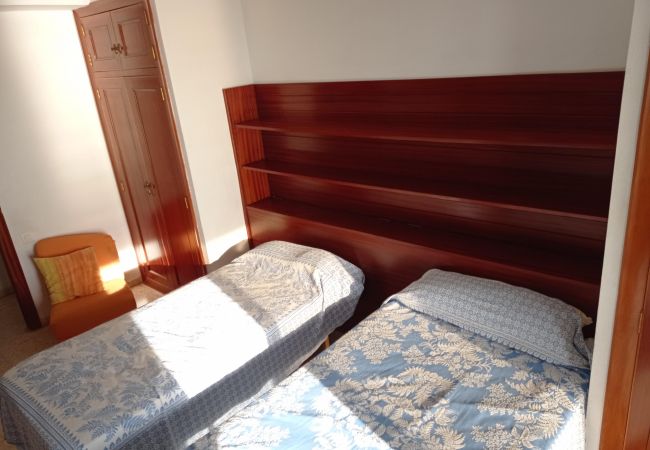 Apartamento en Playa de Gandía - 1.Albatros esc.B 10 ptas.19