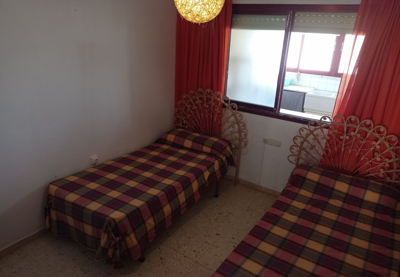 Apartamento en Playa de Gandía - 1.Albatros esc.B 10 ptas.19