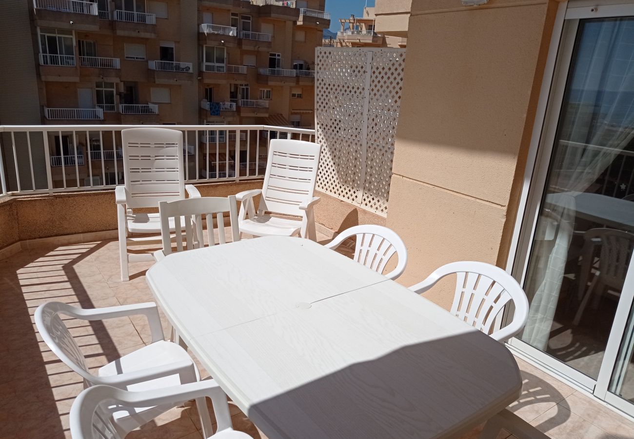 Apartamento en Xeraco Playa - Parquemar III-IV bl. I 4º Solo Familias!
