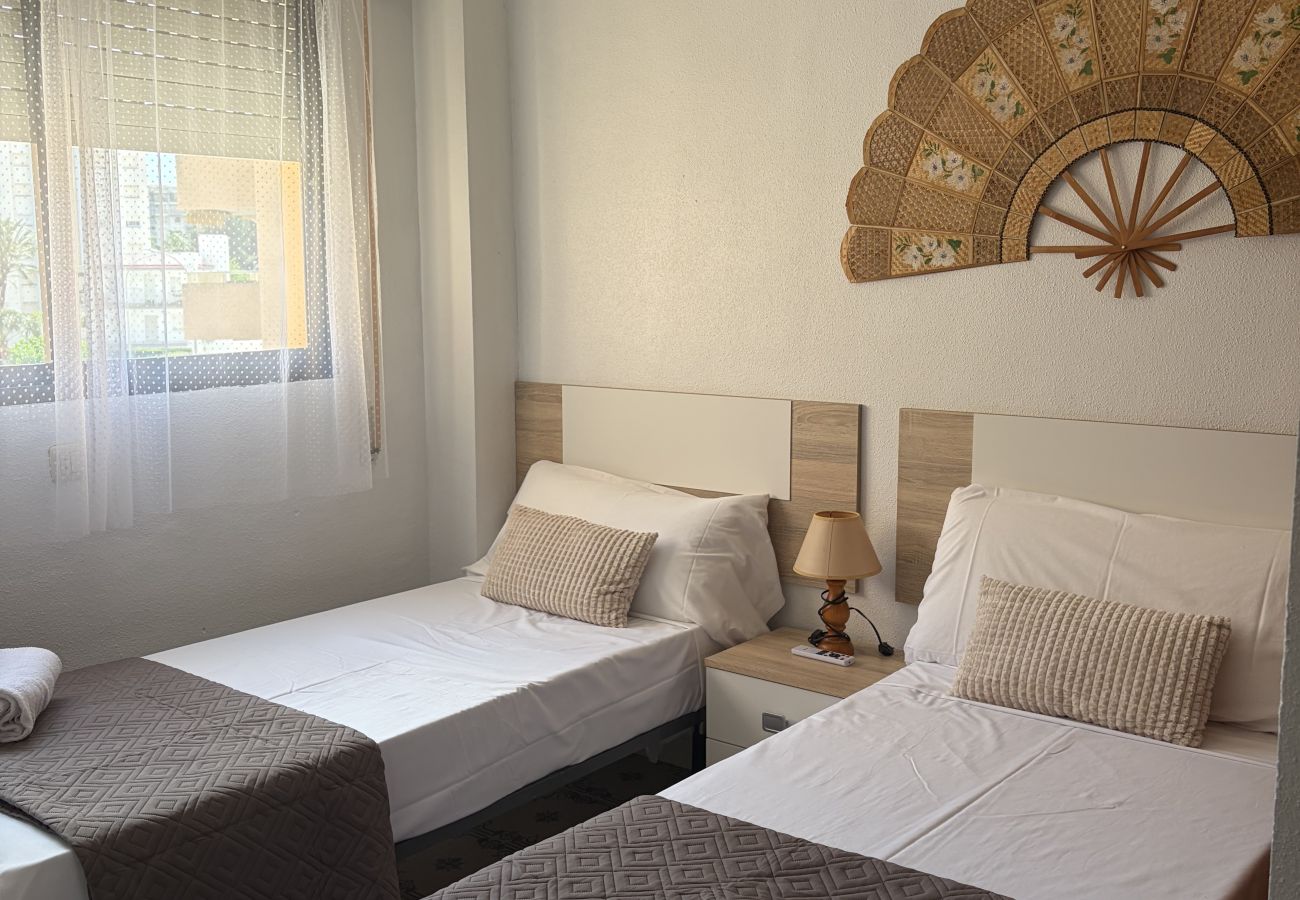Apartamento en Playa de Gandía - ATENAS 3º, SOLO FAMILIAS!