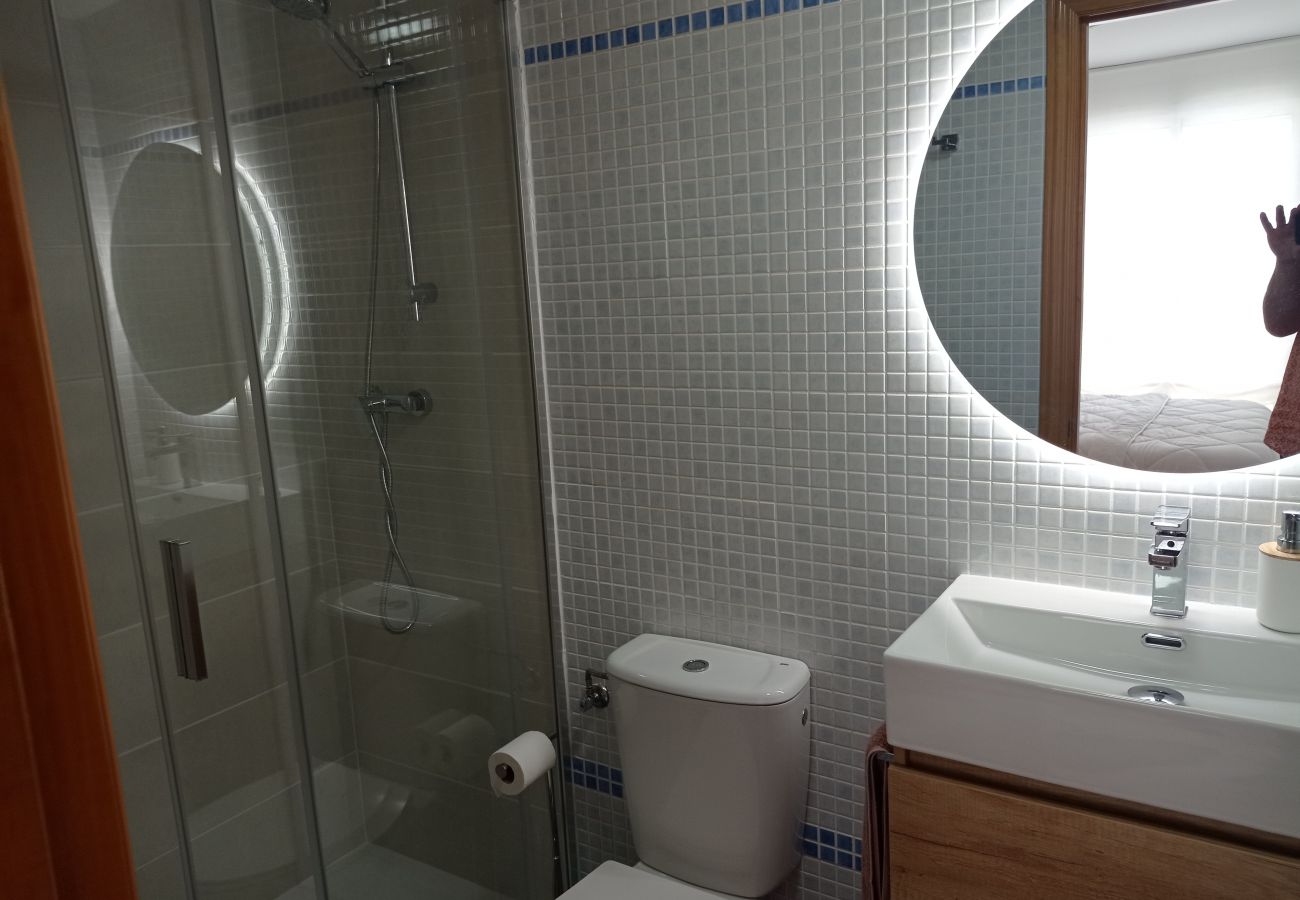 Apartamento en Playa de Gandía - 1.Palmeras III bl.II esc.1 4º B