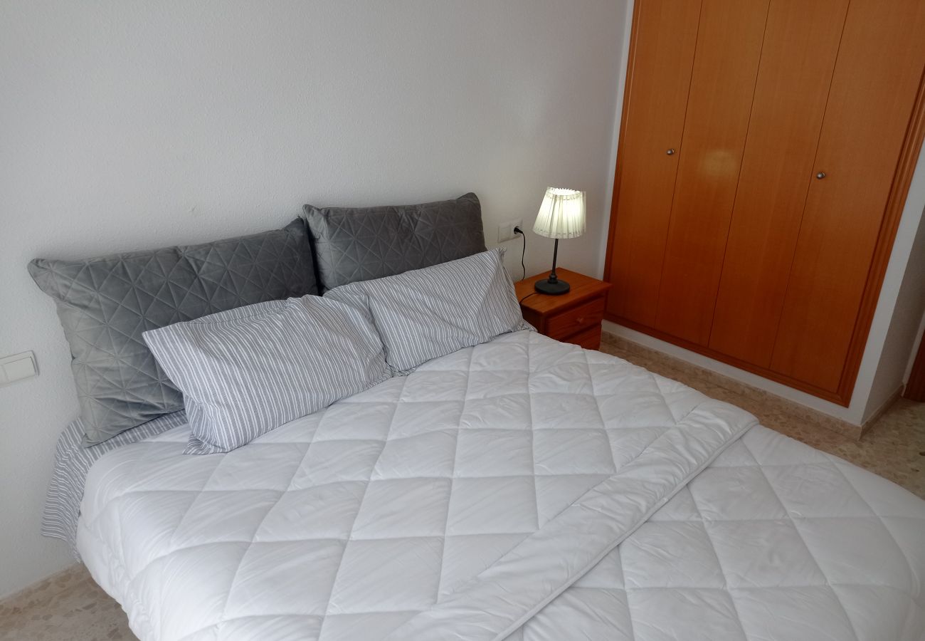 Apartamento en Playa de Gandía - 1.Palmeras III bl.II esc.1 4º B