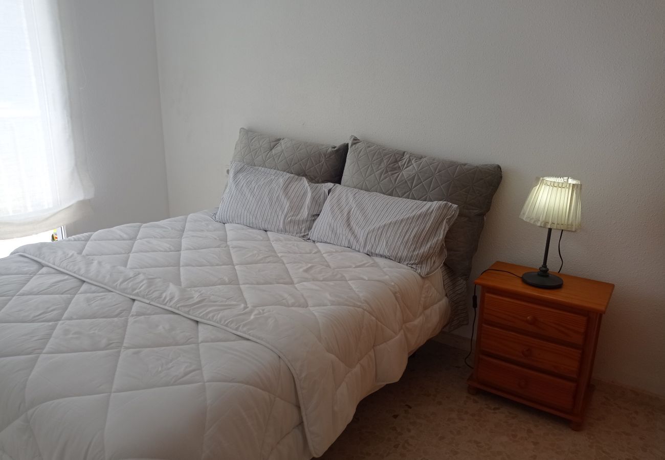 Apartamento en Playa de Gandía - 1.Palmeras III bl.II esc.1 4º B