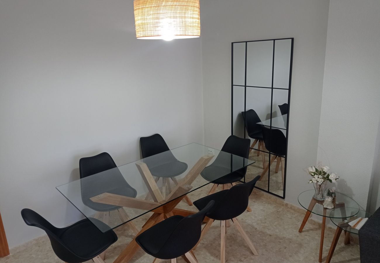 Apartamento en Playa de Gandía - 1.Palmeras III bl.II esc.1 4º B