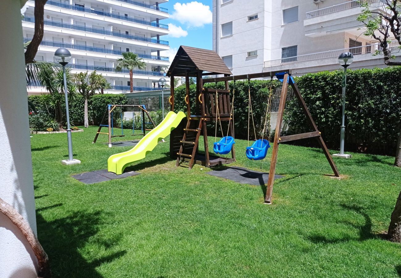 Apartamento en Playa de Gandía - 1.Palmeras III bl.II esc.1 4º B