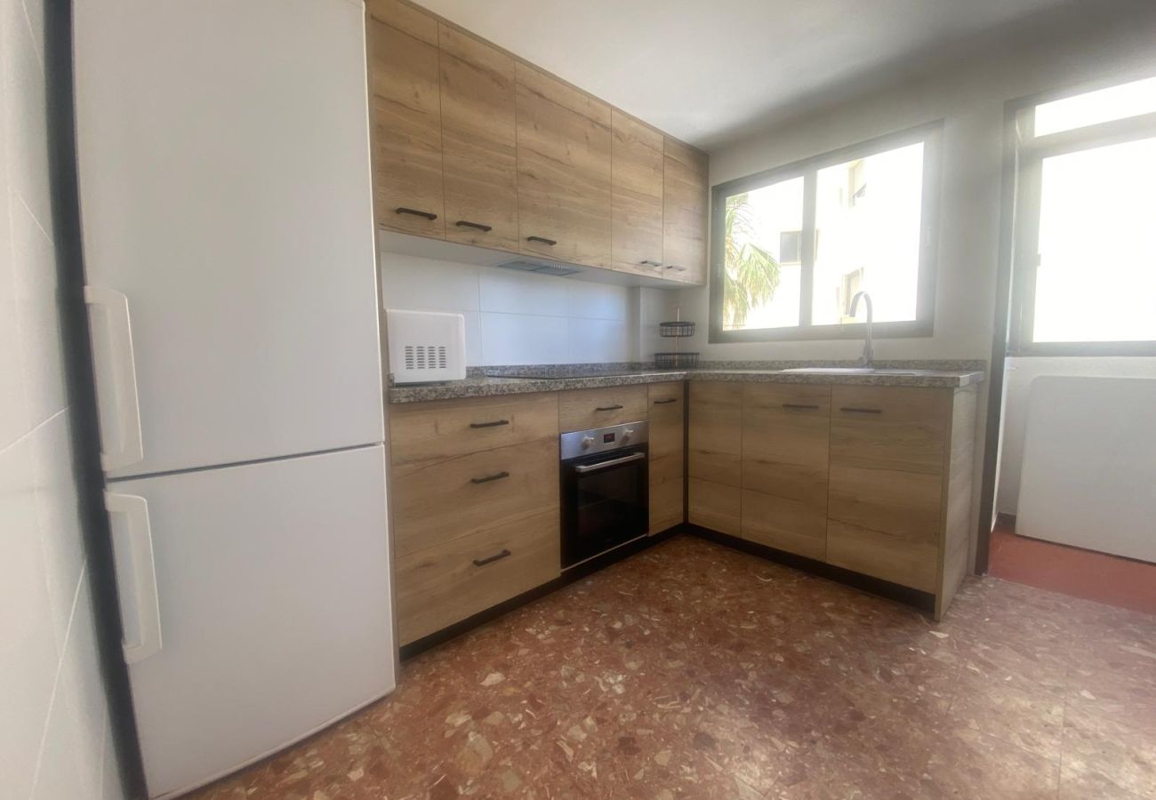 Apartamento en Xeraco Playa - Maripatri esc.1 3º Solo Familias