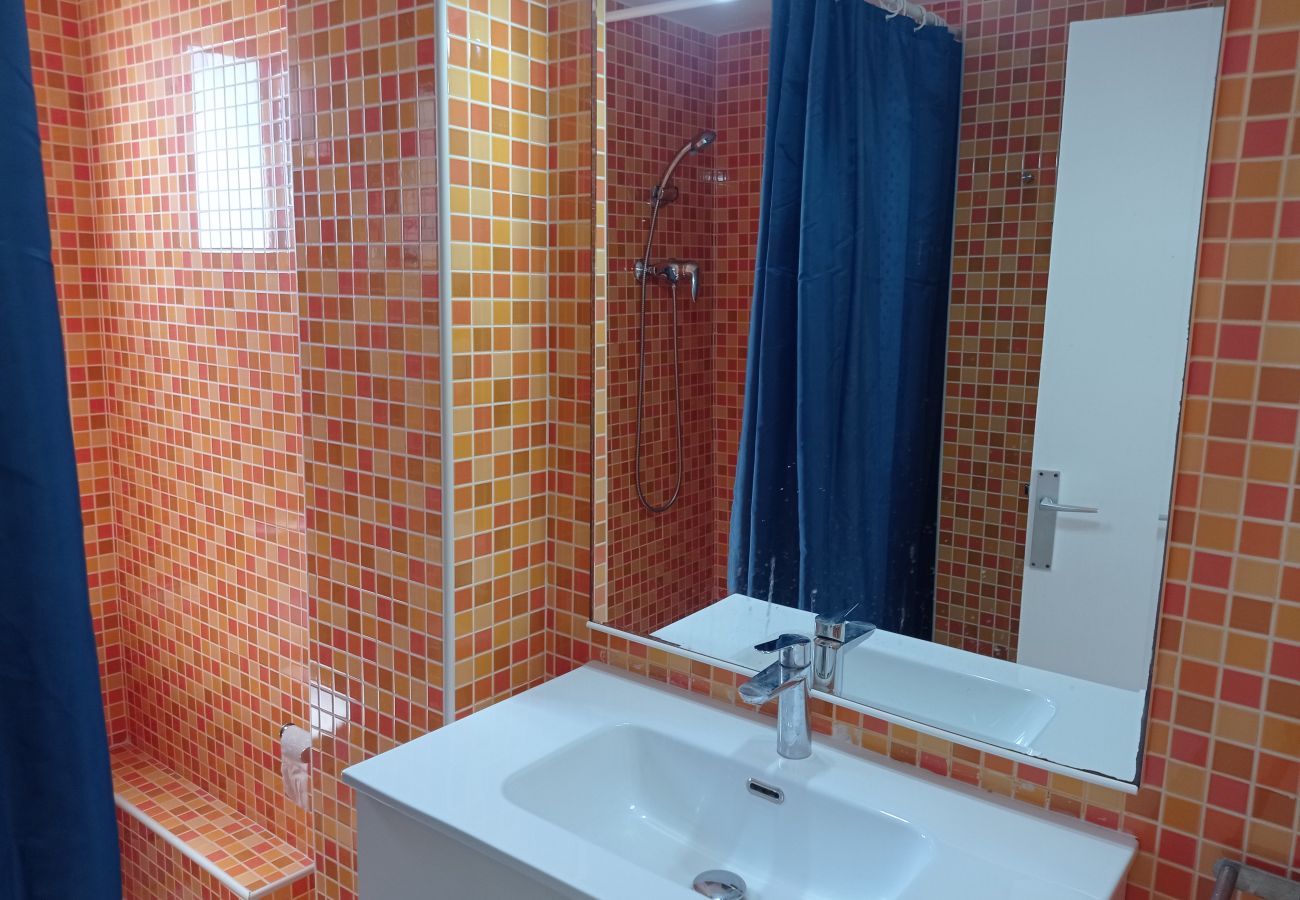 Apartamento en Playa de Gandía - 1.Mar Blau esc.I 3º pta 6