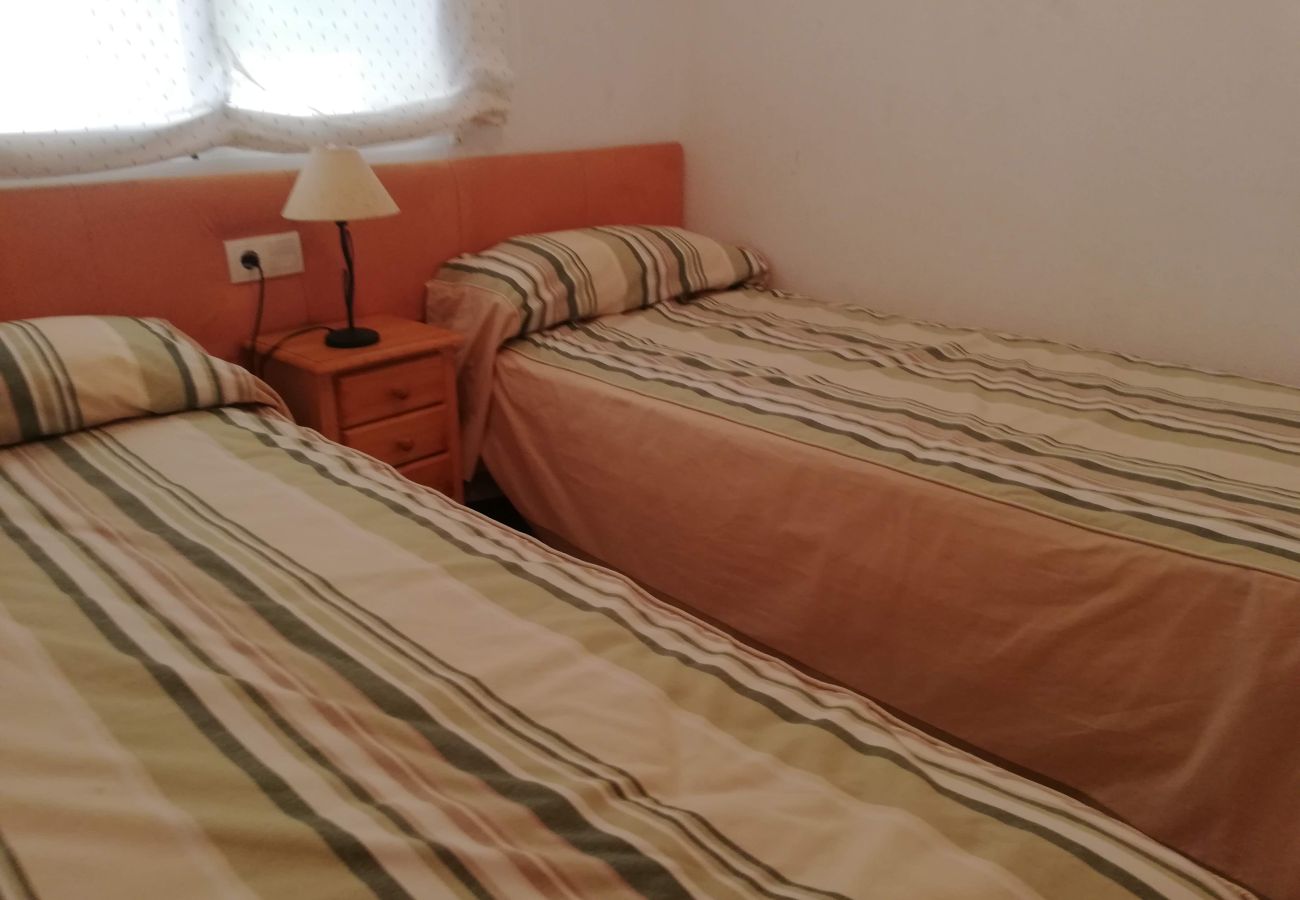 Apartamento en Xeraco Playa - Delfines V bl.I esc.II bajo pta.2