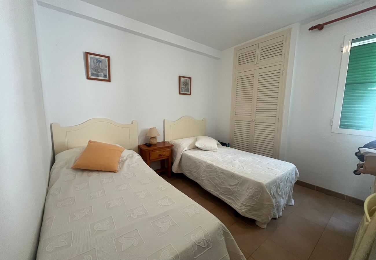 Apartamento en Xeraco Playa - Deltamar R.C. 79 bajo - esc.13