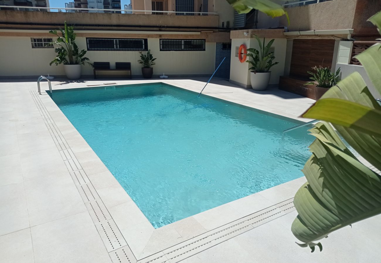 Apartamento en Playa de Gandía - Mikonos IV 9º Solo Familias!