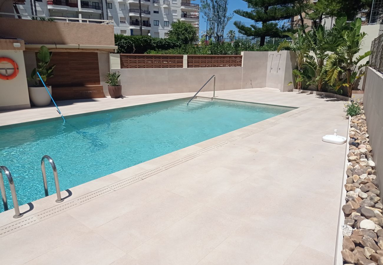 Apartamento en Playa de Gandía - Mikonos IV 9º Solo Familias!