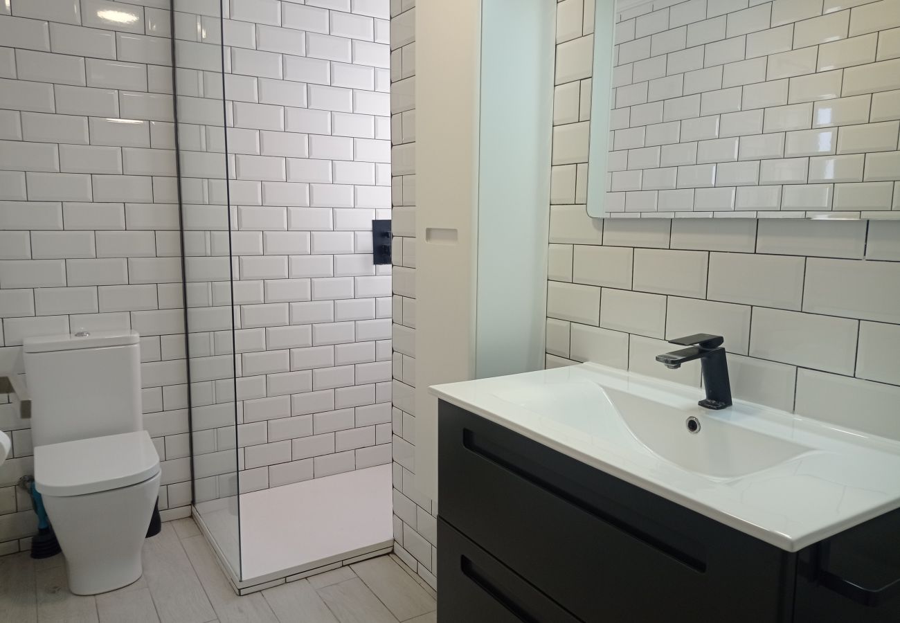 Apartamento en Playa de Gandía - Mikonos IV 9º Solo Familias!