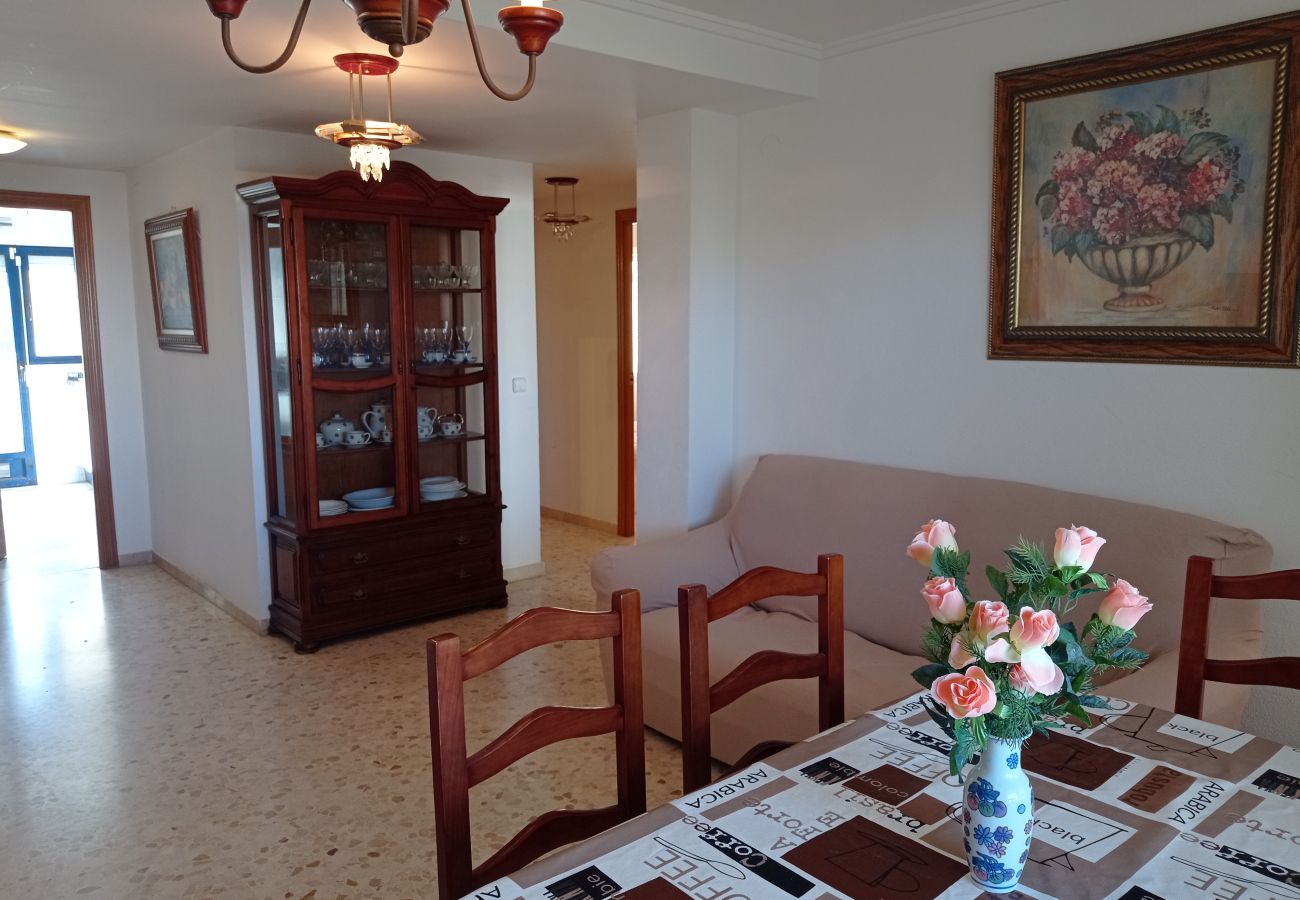 Apartamento en Playa de Gandía - 1.Rioja Salinas III esc.2 5º D