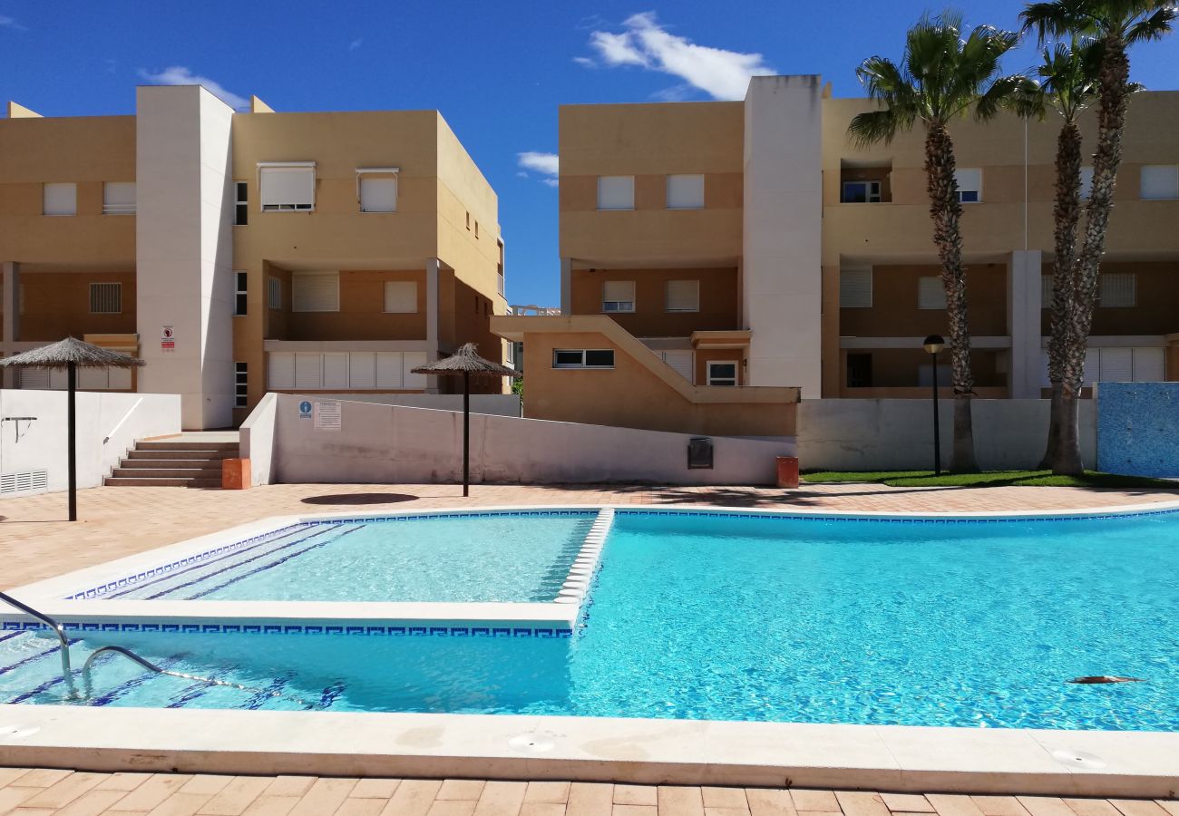 Apartamento en Xeraco Playa - Las Terrazas esc.I 2º pta.6 ático Solo Familias!