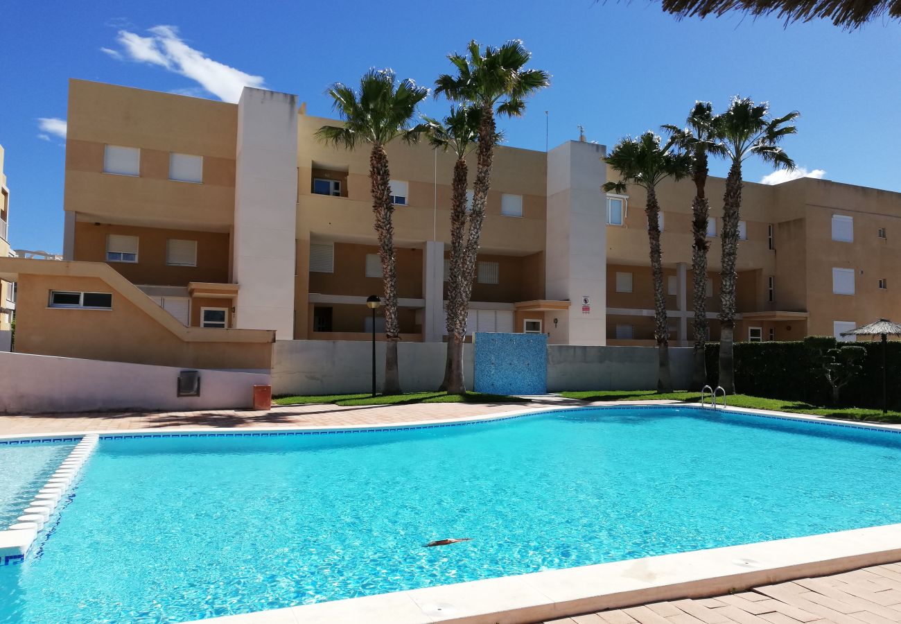 Apartamento en Xeraco Playa - Las Terrazas esc.I 2º pta.6 ático Solo Familias!
