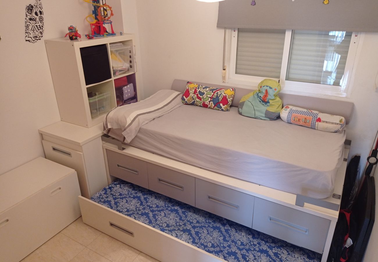 Apartamento en Xeraco Playa - Las Terrazas esc.I 2º pta.6 ático Solo Familias!