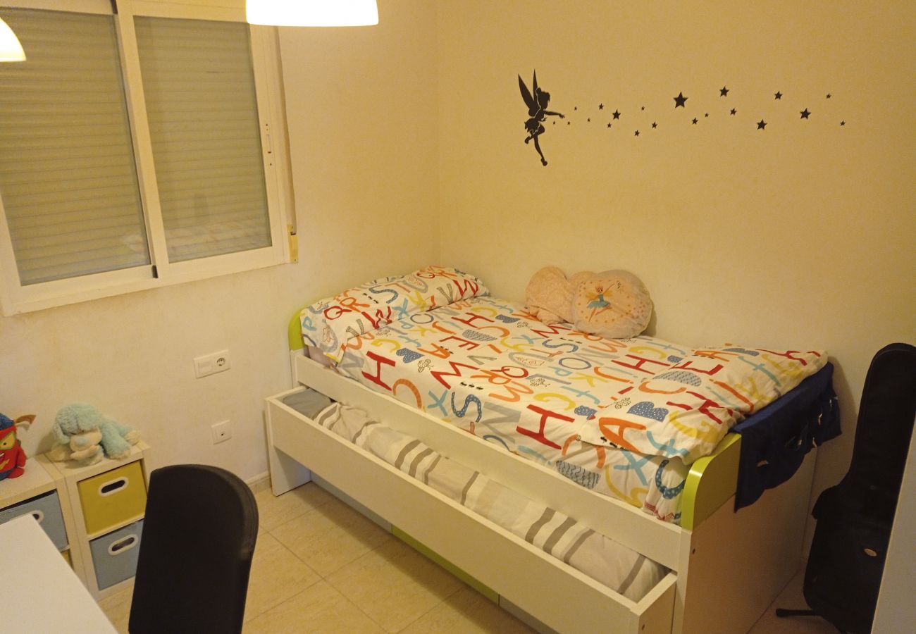 Apartamento en Xeraco Playa - Las Terrazas esc.I 2º pta.6 ático Solo Familias!