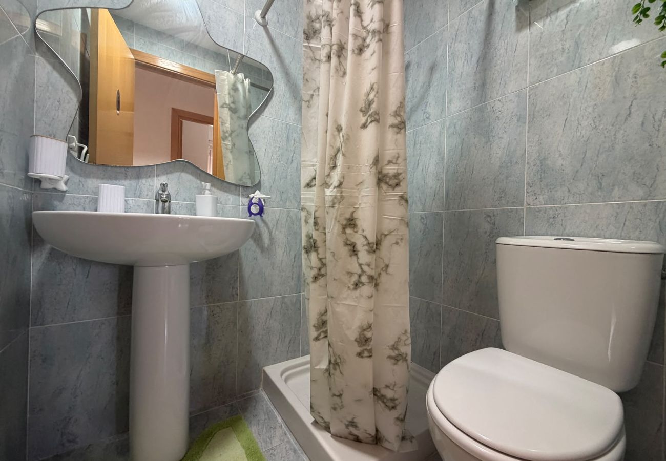 Apartamento en Xeraco Playa - Delfines III Bl.II esc.II 2º Solo Familias!