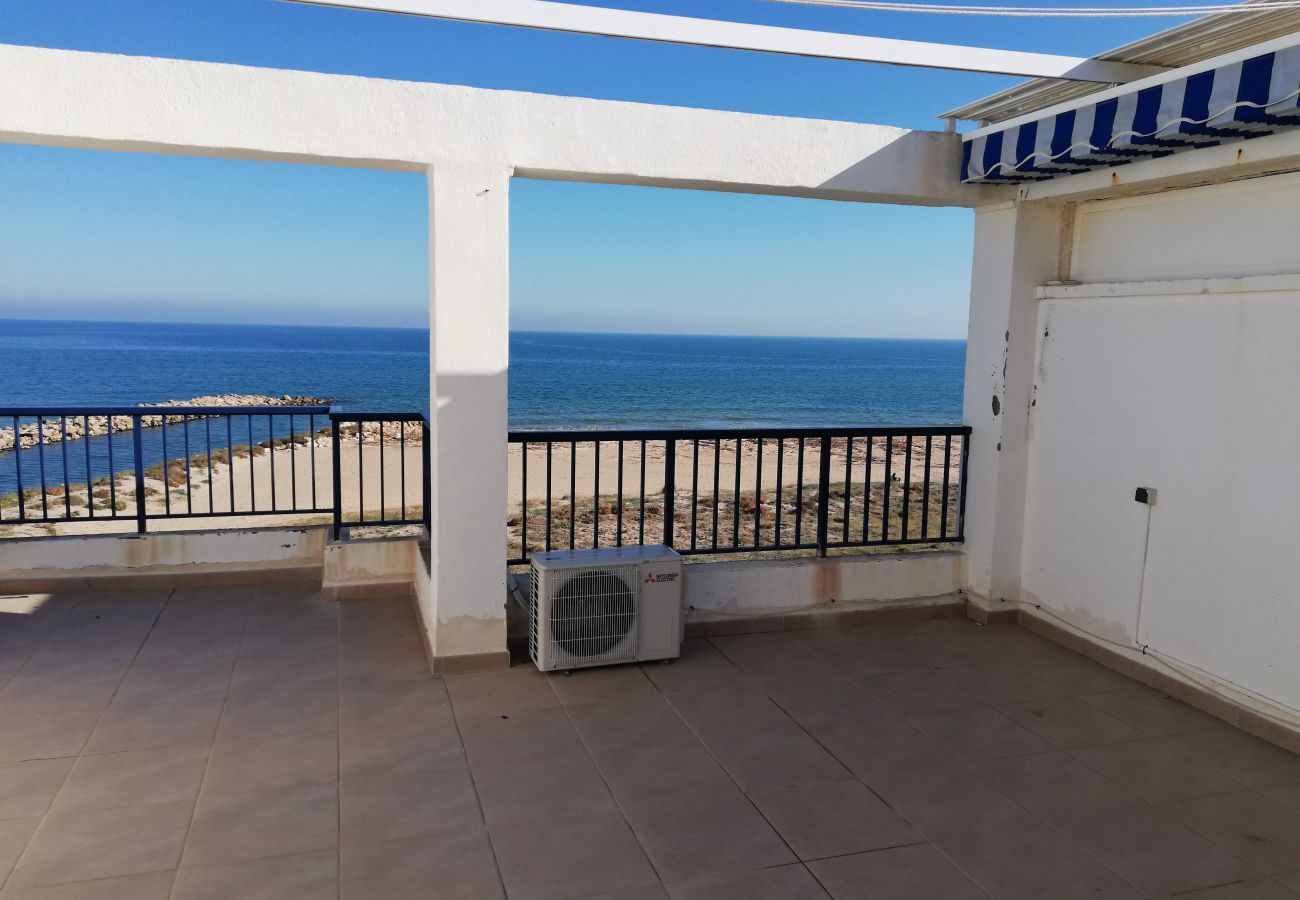 Ferienwohnung in Playa de Xeraco - Canal Salinas esc.II 2ºpta.6 izq. ático