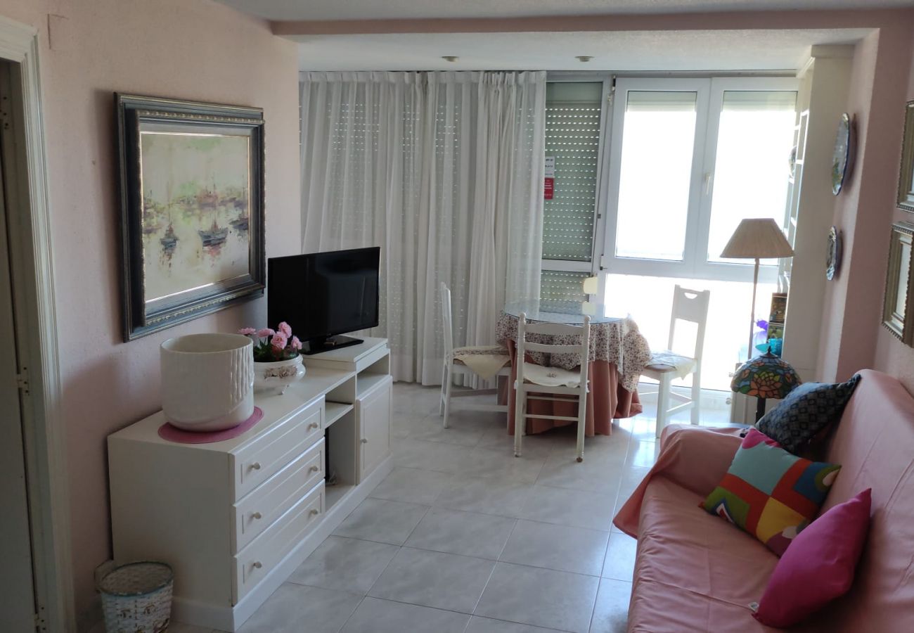 Ferienwohnung in Playa de Gandía - 1.Infante E3-9º