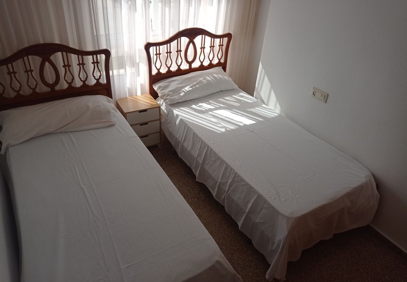 Ferienwohnung in Playa de Xeraco - Las Olas bl.I 4ºC Solo Familias!