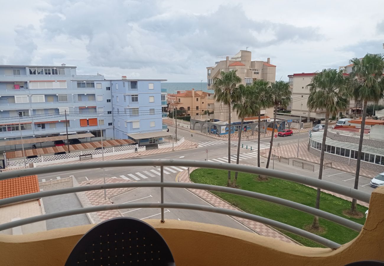 Ferienwohnung in Playa de Xeraco - Bitácora II esc.II 4º pta.7 Solo Familias! 