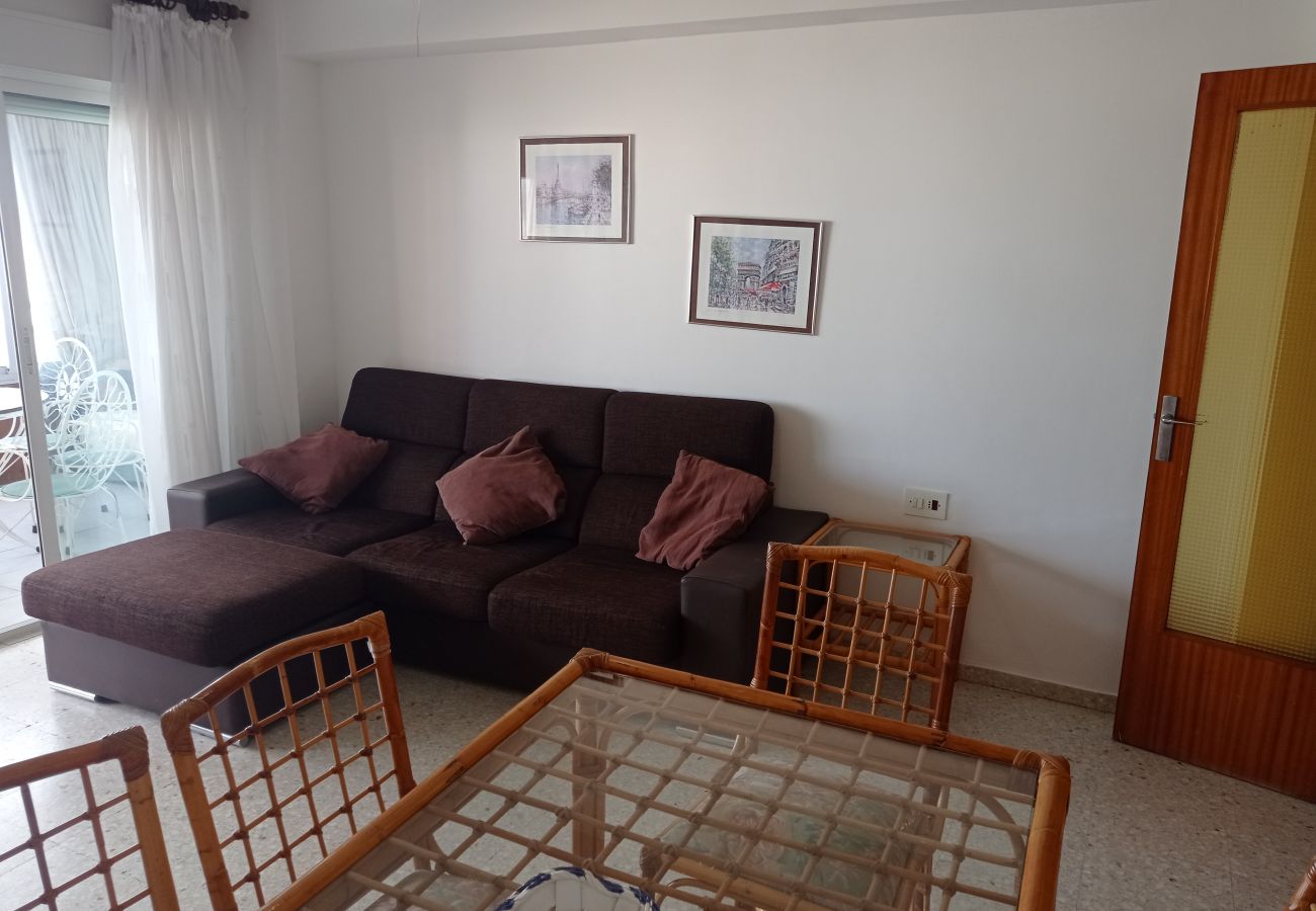 Ferienwohnung in Playa de Xeraco - 4.La Primavera Esc.C 2º pta.3