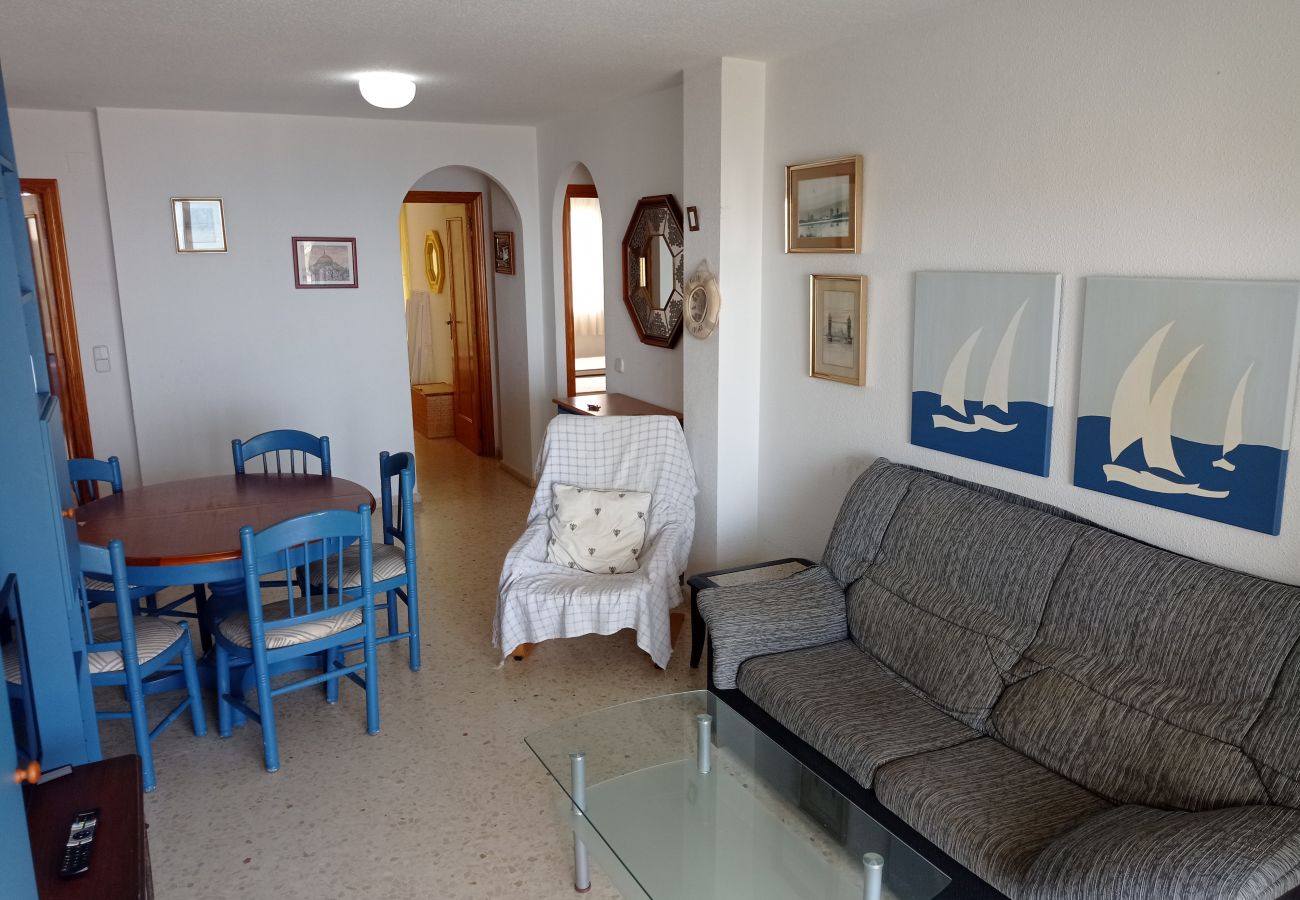 Ferienwohnung in Playa de Xeraco - Mar Azul esc.II 6º pta.16 Solo Familias
