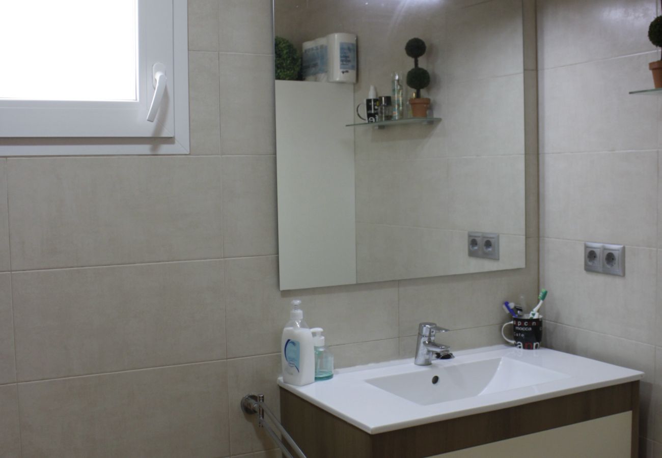 Ferienwohnung in Playa de Xeraco - Descans esc.D 4º pta 7ª