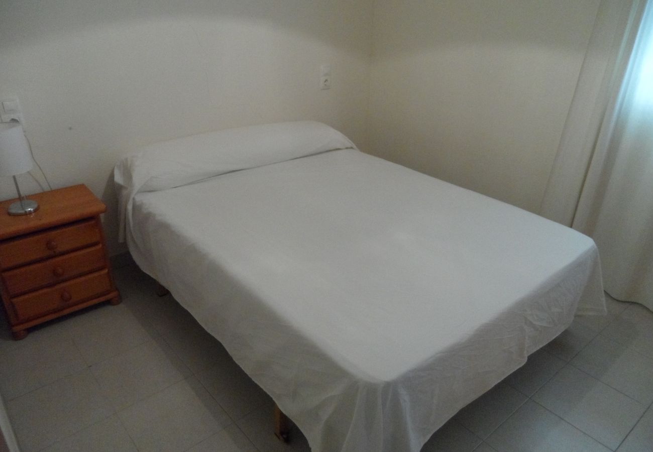 Ferienwohnung in Playa de Xeraco - 4.Voramar esc.E 2º pta.3