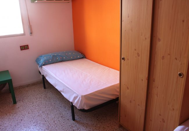 Ferienwohnung in Playa de Xeraco - Wimpy Esc. B 1º pta 3