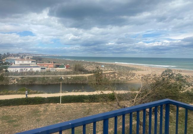 Ferienwohnung in Xeraco Playa - Canal Salinas esc.I 1ºpta.2 ático Ferienwohnung in Xeraco Playa - Canal Salinas esc.I 1ºpta.2 ático