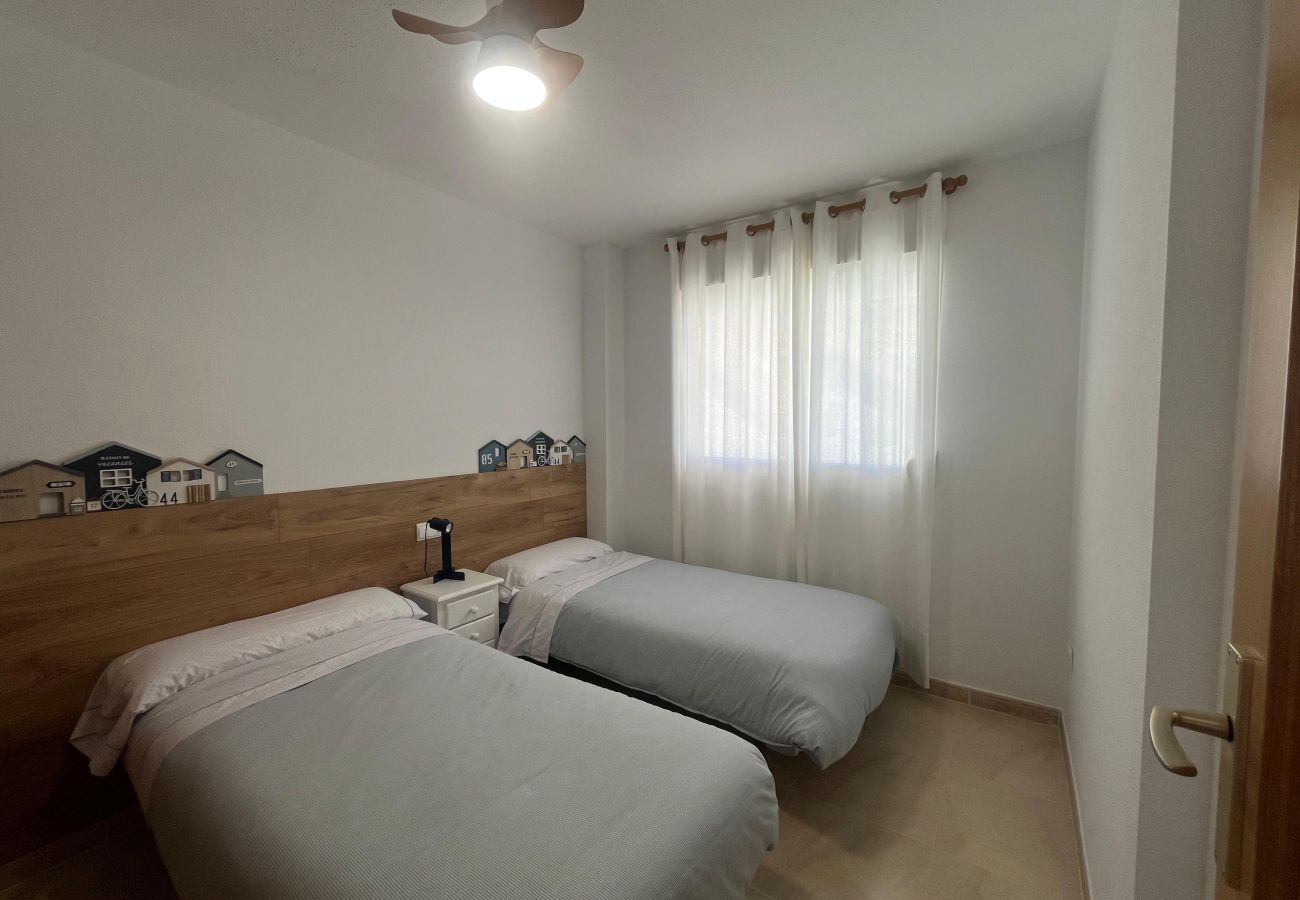 Ferienwohnung in Playa de Xeraco - 4.Parquemar III-IV bl.I esc.C 5º pta.9