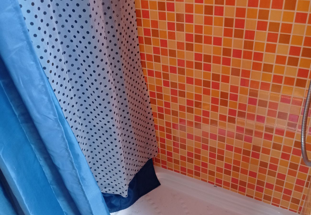Ferienwohnung in Playa de Gandía - 1.Mar Blau esc.I 3º pta 6